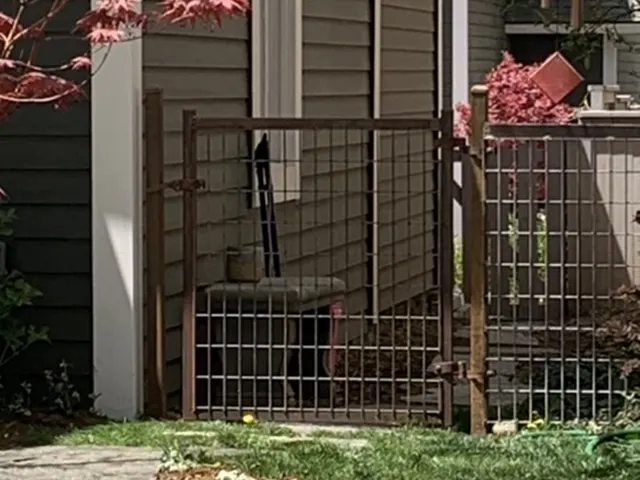 Metal / Aluminum fence by AgriTek — installation example
