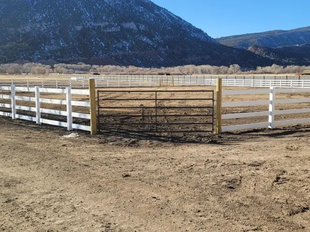 Vinyl fence by AgriTek — installation example